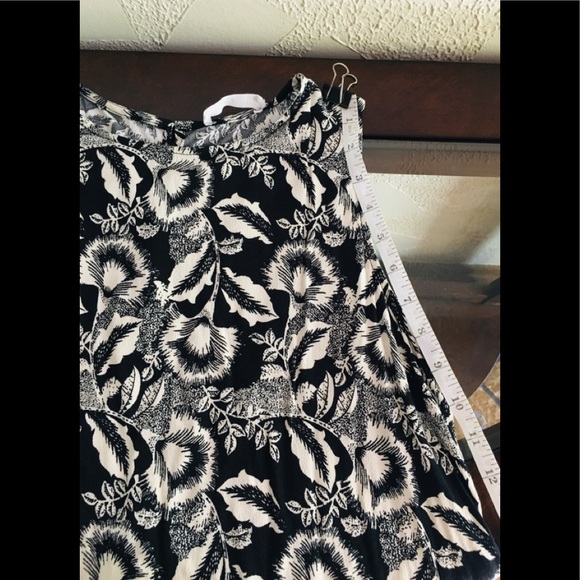 (2 for $15 ) Mango Chiffon Ruffle Top - Picture 13 of 13